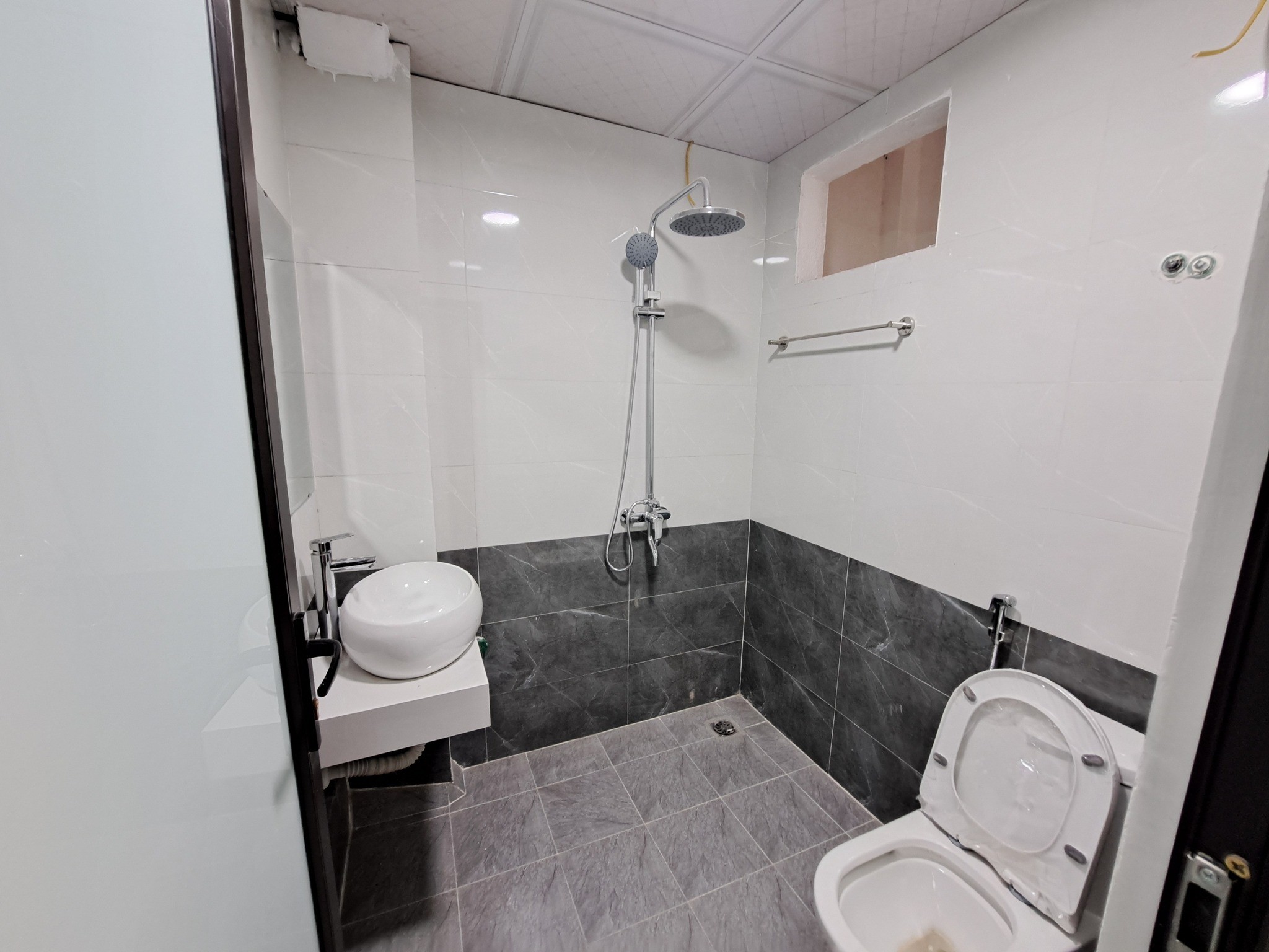 NHÀ ĐẸP TRUNG TÂM THANH TRÌ – SÁT KĐT LINH ĐÀM – NGÕ Ô TÔ TRÁNH – CHỈ 5.8 TỶ 5