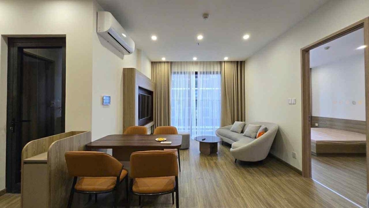Cho thuê căn hộ 2 ngủ, 62m- CT2, Vinhome SmartCity, Tây Mỗ. 2
