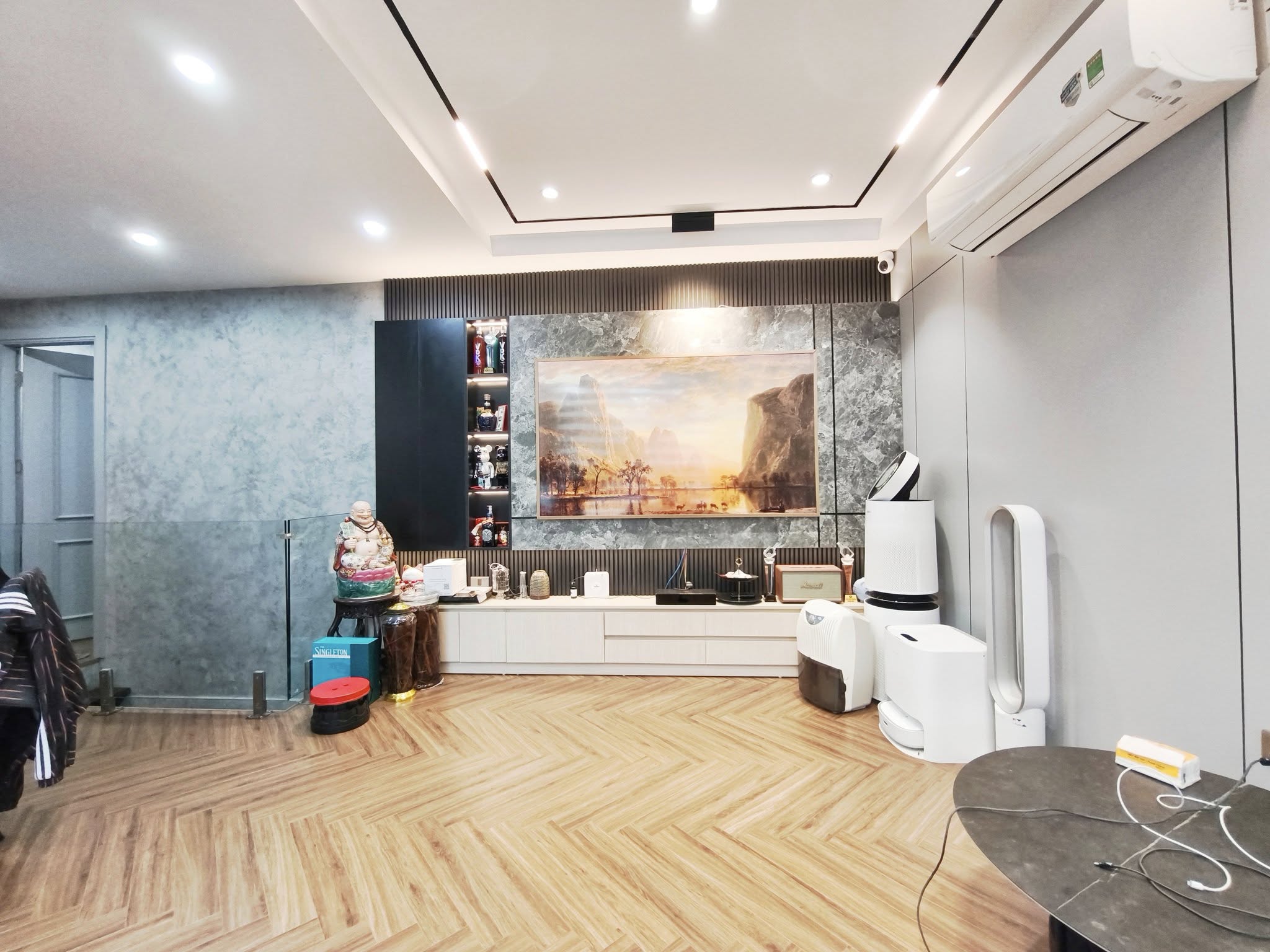BÁN NHÀ PHỐ HÀNG BUỒM-NHÀ ĐẸP Ở NGAY-150M NHỈNH 9TỶ-FULL NỘI THẤT-TIỆN ÍCH MIỄN BÀN