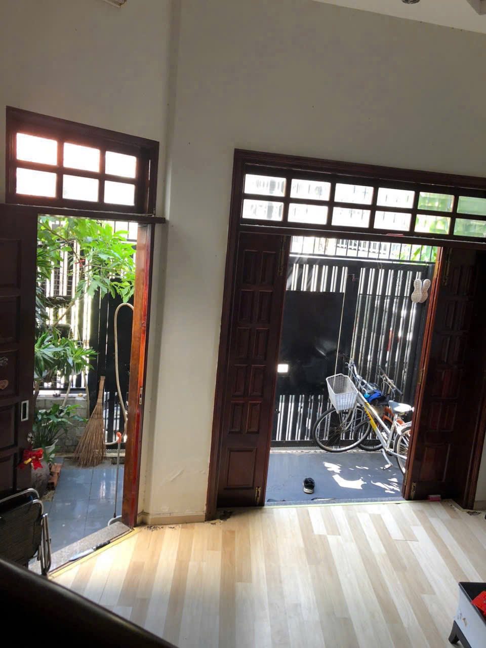 Bán nhà 3 tầng đường Định Cư, Phường Tân Lập, TP. Nha Trang. Giá 6.5 tỷ 2