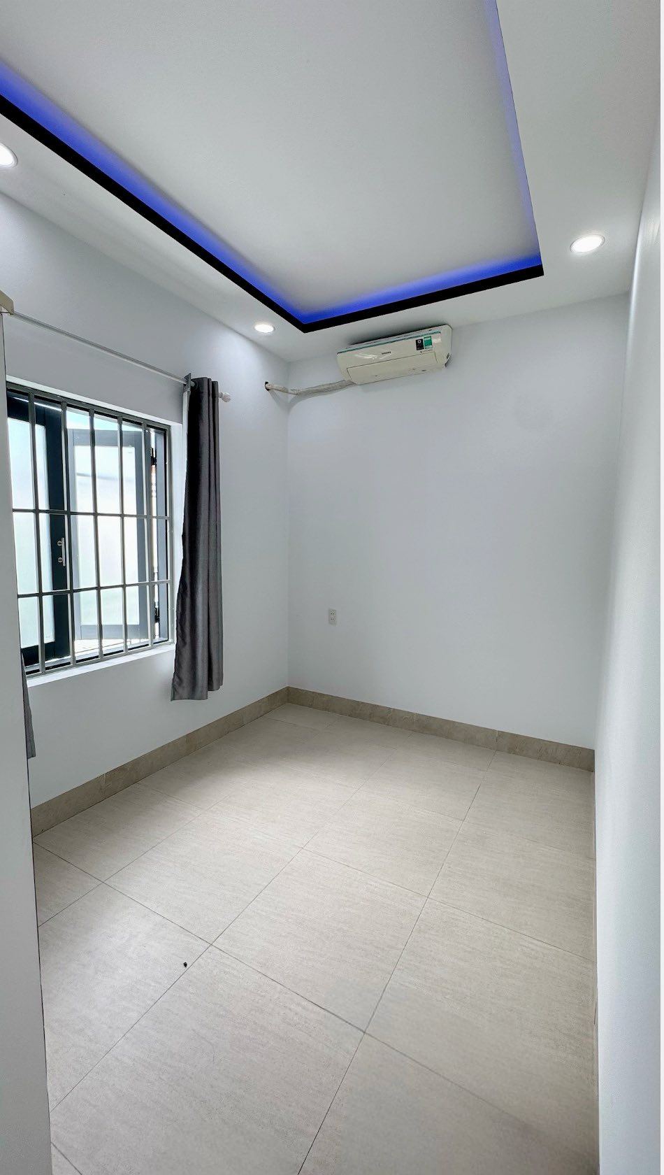 BÁN NHÀ ĐẸP TTTP 2 TẦNG MÊ ĐÚC KIÊN CỐ HẺM HƯƠNG LÔ NGỌC HIỆP P.TÂY NHA TRANG GIÁ 2ty590 4