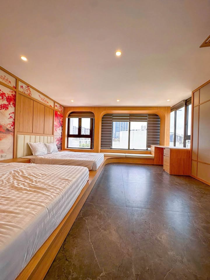 Cần bán Biệt thự Phường Bãi Cháy, Hạ Long, Diện tích 98m², Giá 13.2 Tỷ 9