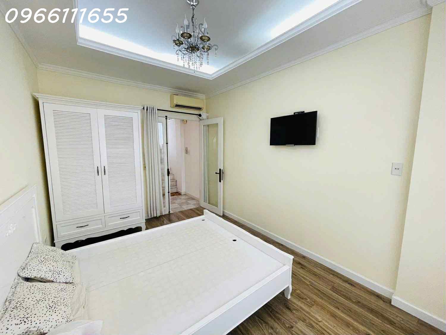 BÁN NHÀ CỐNG QUỲNH- P.NGUYỄN CƯ TRINH - SÁT MẶT TIỀN- 5 TẦNG - 3 PHÒNG  NGỦ- NỞ HẬU ĐẸP FULL NỘI 4