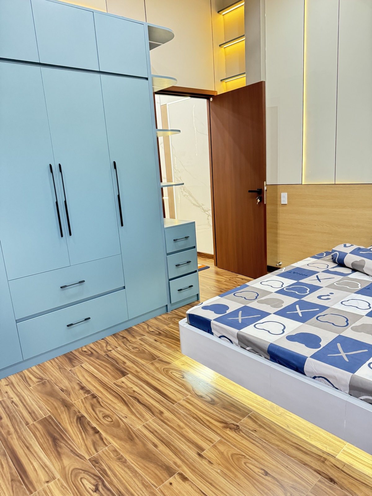 NHÀ HAI TẦNG MỚI ĐẸP SÁT MẶT TIỀN TRƯƠNG THỊ HOA. VỊ TRÍ VIP GẦN SIÊU THỊ MEGA MARKET QUẬN 12. 3