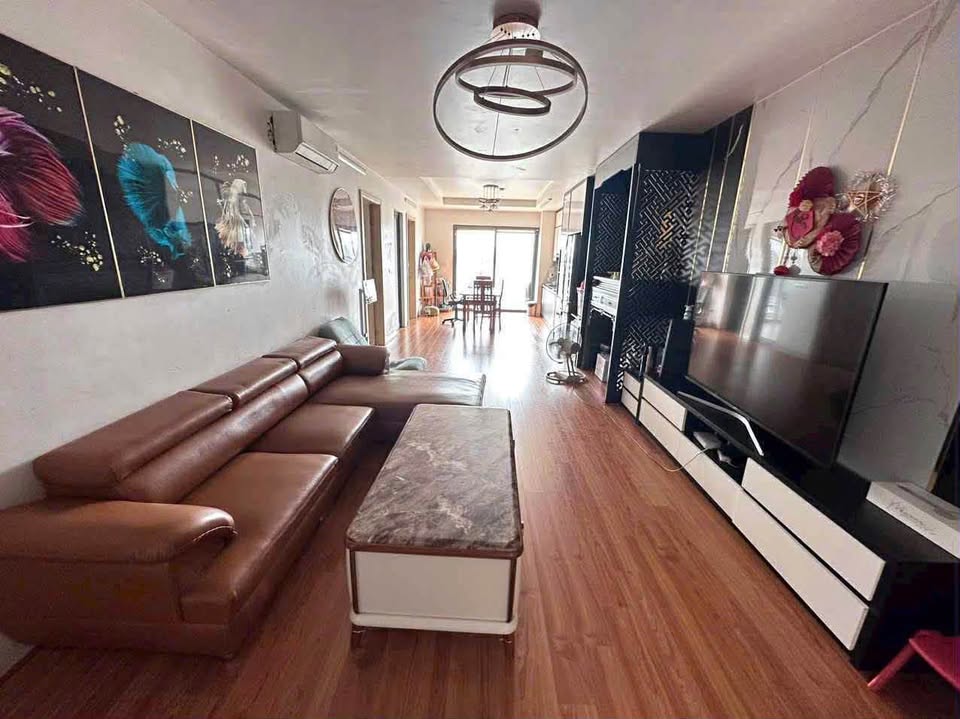 Cần bán Căn hộ chung cư Phường Bãi Cháy, Hạ Long, Diện tích 92m², Giá 3 Tỷ 4