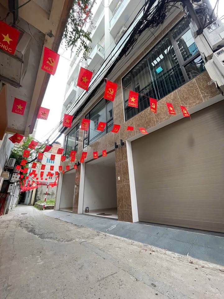 BÁN NHÀ NGỌC THỤY – THANG MÁY – Ô TÔ VÀO NHÀ – FULL NỘI THẤT CHỈ 10,95 TỶ