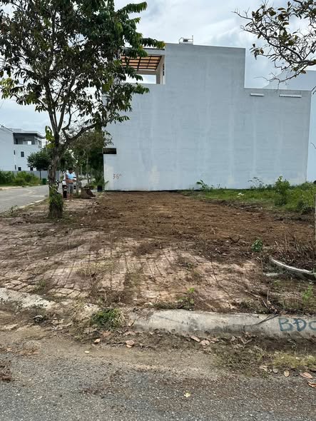 BÁN LÔ GÓC 2 MẶT TIỀN – KHU DÂN CƯ LAN ANH 1, HÒA LONG, TP. BÀ RỊA