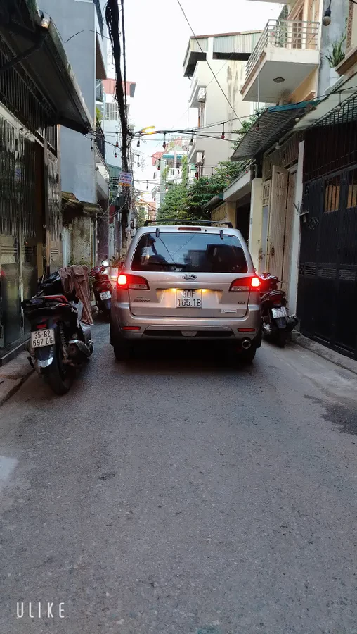 NHÀ ĐẸP DÂN XÂY NGÕ Ô TÔ 1 NHÀ RA MẶT PHỐ Ô Cách 50 m2 X 4 Tầng 13.8 tỷ Long Biên Hà Nội. 2