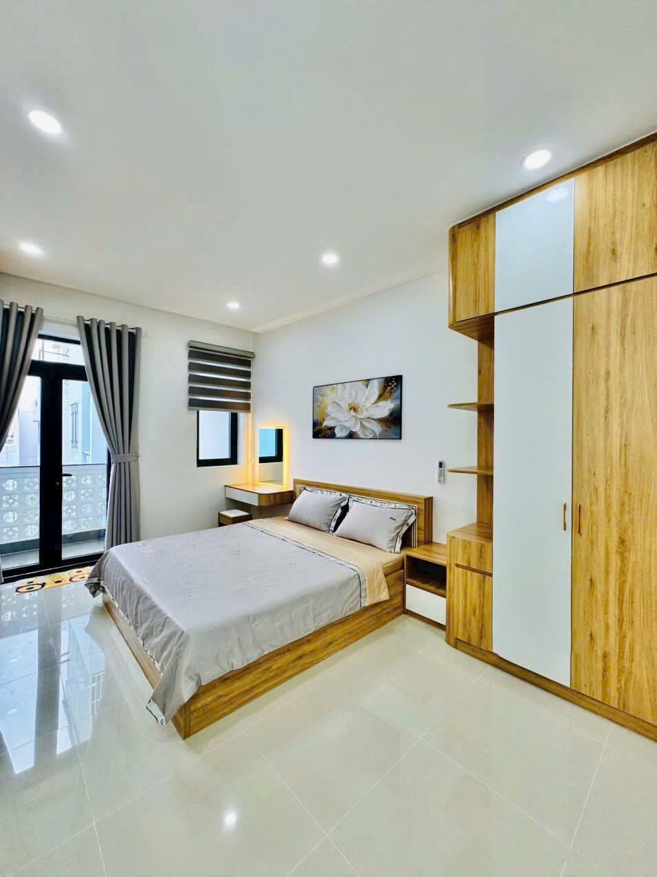 BÁN NHÀ 3 LẦU MỚI 100% - GẦN CHỢ & TRƯỜNG HỌC - BÌNH TÂN 2