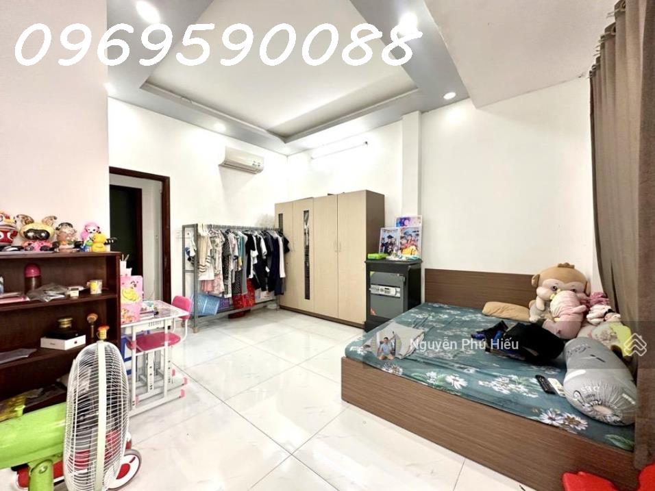 Nhà Phú Thọ Hoà, T.Phú 3 tầng HXH 4,5x11,5m2-Giá chỉ 6tỷxx 5