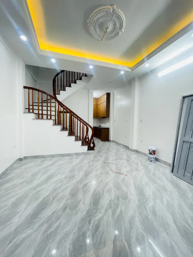 Bán Nhà Đê Trần Khát Chân 37m2.  5 tầng. mặt tiền 4m. giá 7 Tỷ Hai Bà Trưng Hà Nội 3