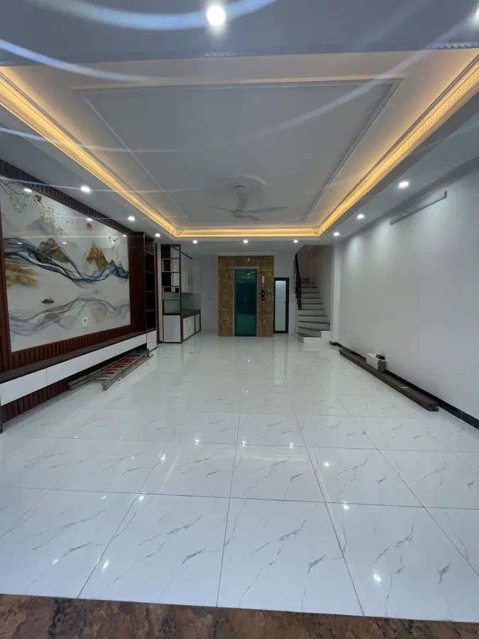 NHÀ MỚI 6 TẦNG THANG MÁY Ô TÔ VÀO NHÀ PHỐ Vũ Xuân Thiều 50M2 mặt tiền 5m X 11.8 tỷ Long Biên Hà 4