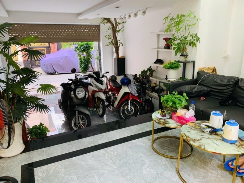 Bán nhà Phường Tam Phú, Thủ Đức, TP HCM. DT 130m2, 3 tầng, 4PN, SH, giá 7.8 tỷ. LH: 0933125879 2
