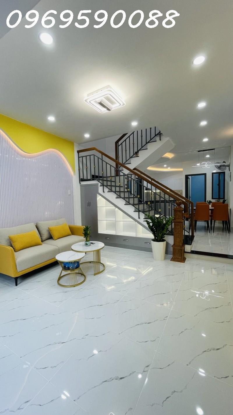 Bán nhà hẻm Tân Kỳ Tân Quý Tân Phú 56m2 2 tầng 3PN sổ hồng giá 5tỷxx 3