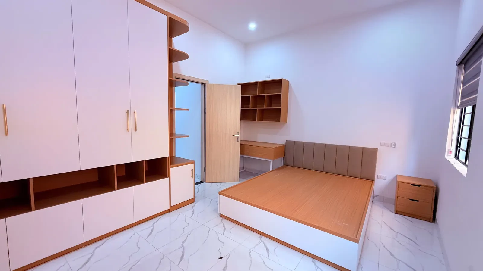Bán Nhà Hoàng Hoa Thám 58m2. 3 tầng. mặt tiền 4.9m. giá  8.6 tỷ Ba Đình Hà Nội 4