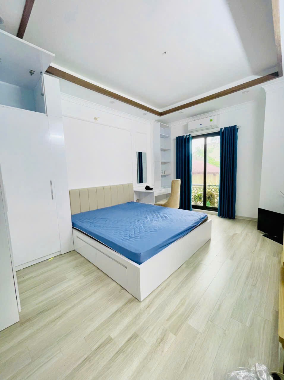 BÁN NHÀ NGÕ 158 NGỌC HÀ CHỈ 318 TRIỆU M DIỆN TÍCH 33M 5 TẦNG MT 3M LÔ GÓC  GIÁ 10.5 TỶ 0878168006 2