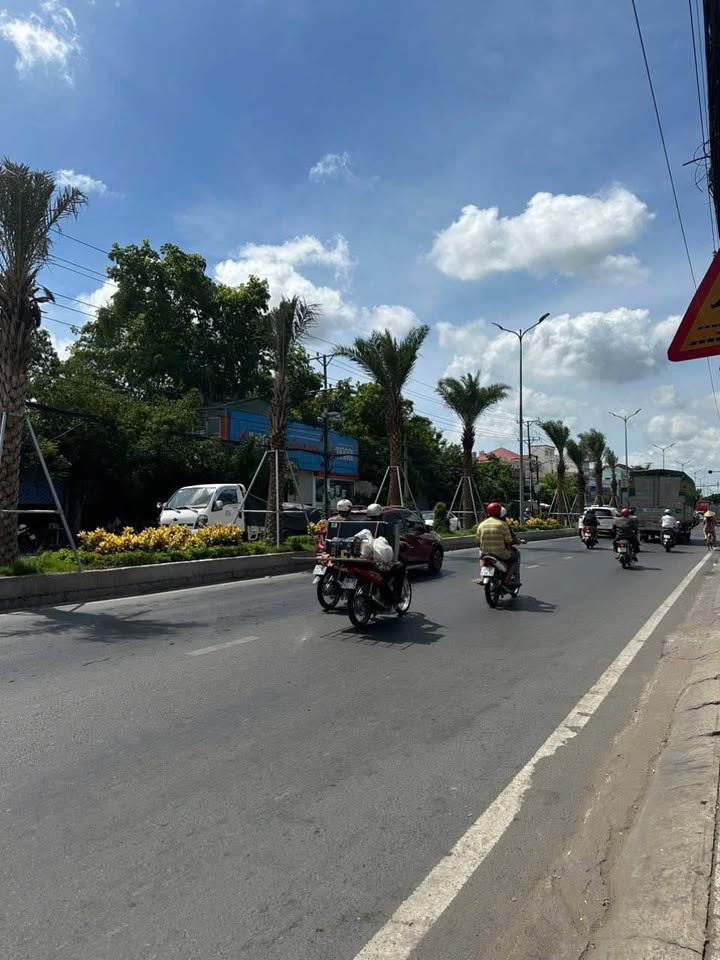 LÔ ĐẤT 935m² TRẦN HƯNG ĐẠO – TRUNG TÂM LONG XUYÊN – PHÙ HỢP ĐẦU TƯ KINH DOANH
