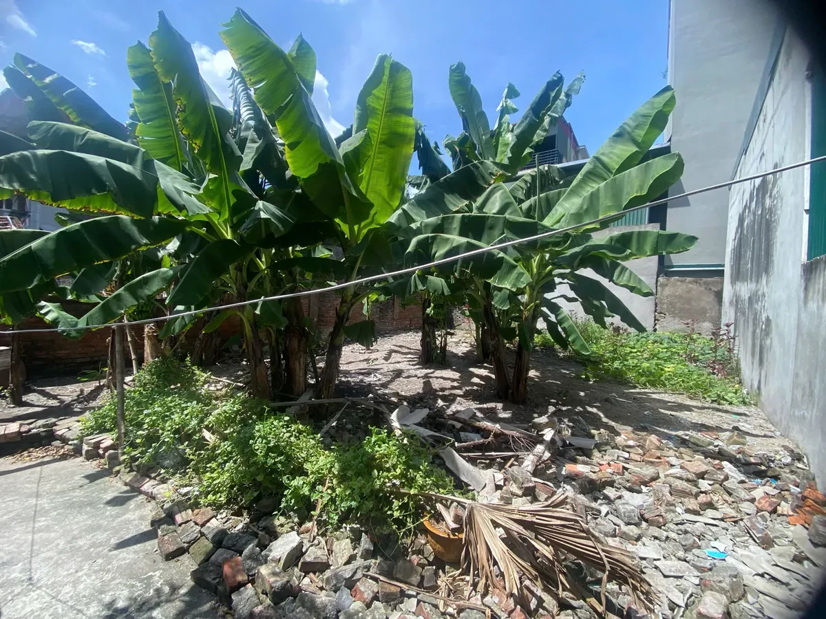 SIÊU HIẾM ĐÂT ĐẦU TƯ PHỐ  Nguyễn Văn Linh 96 m2 mặt tiền 8.35 X 9.5 Tỷ Long Biên Hà Nội. 2