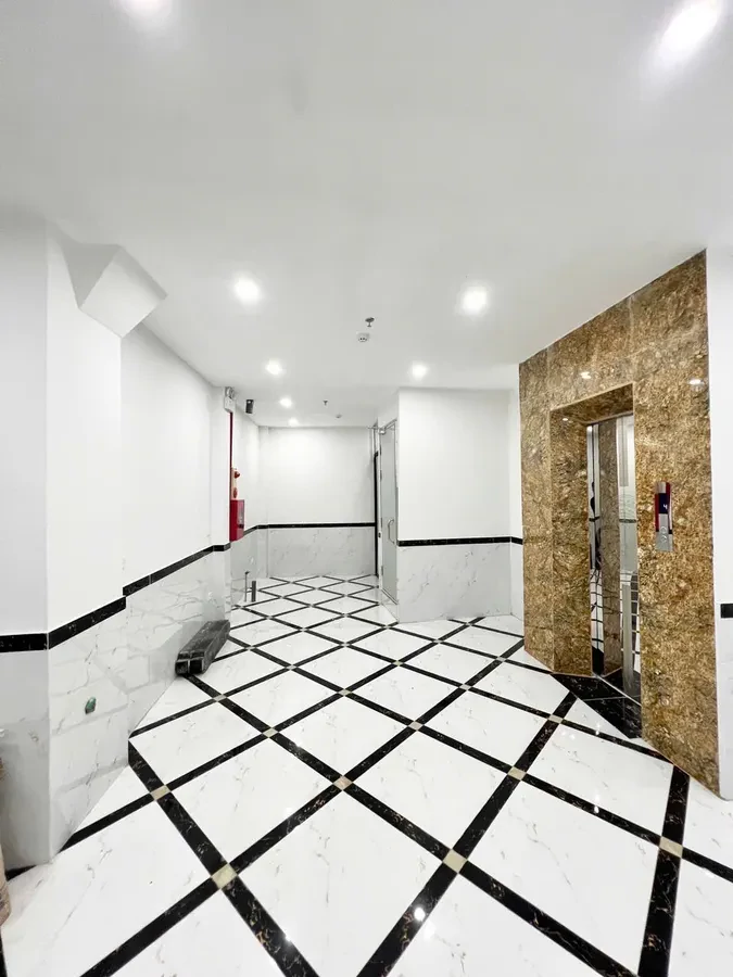 Bán Nhà Lê Duẩn 56m2. 6 tầng. mặt tiền 4m. giá 14.6 Tỷ Đống Đa Hà Nội 3