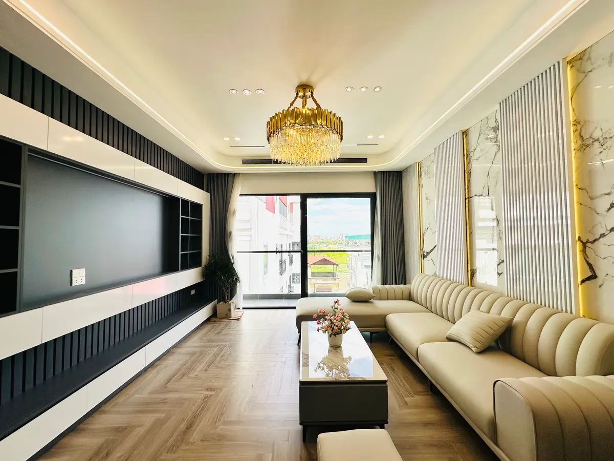 NHÀ MẶT PHỐ Ô TÔ ĐỖ CỔNG- VÀO NHÀ Nguyễn Văn Linh 63m2 X 6 Tầng  12.2 tỷ Long Biên Hà Nội . 4