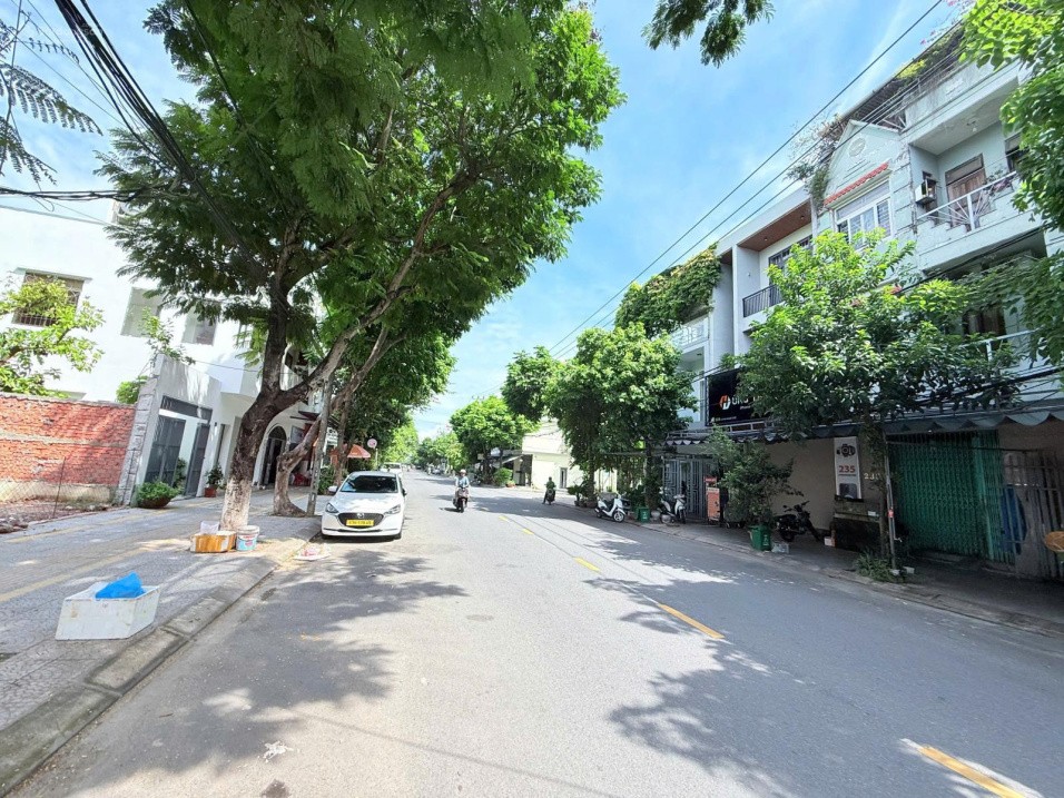 Bán đất 2 mặt tiền đường 10.5m Huỳnh Ngọc Huệ, trục kinh doanh nhộn nhịp sát Hà Huy Tập 4