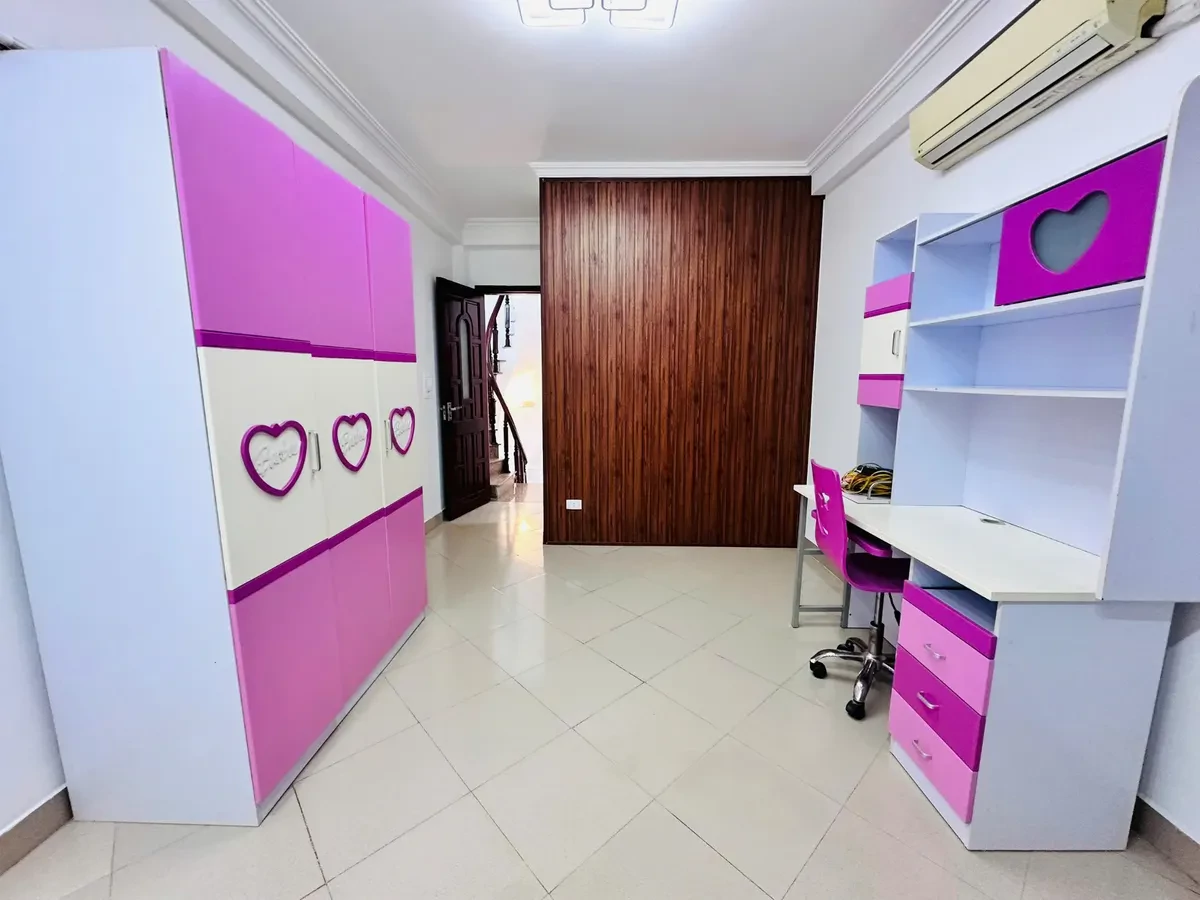 Bán Nhà Hào Nam 20/25m2.  5 tầng. mặt tiền 3.6m. giá chỉ  6.5 Tỷ Đống Đa Hà Nội 3