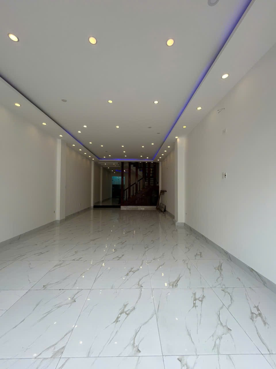 Nhà 4 tầng trung tâm Hà Quang 2 – 7PN – doanh thu 25tr/tháng – giá 12 tỷ 5