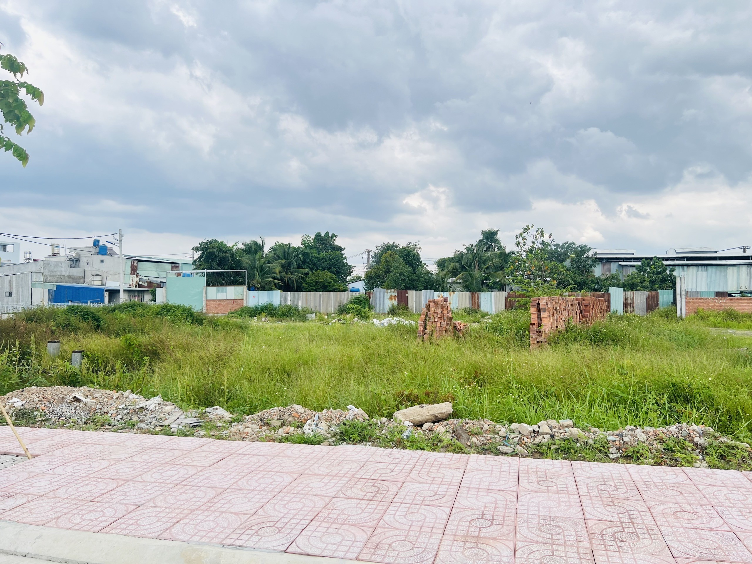Bán lô đất Thạnh Xuân 25 đang mở rộng đường 30m, sát công viên 150ha