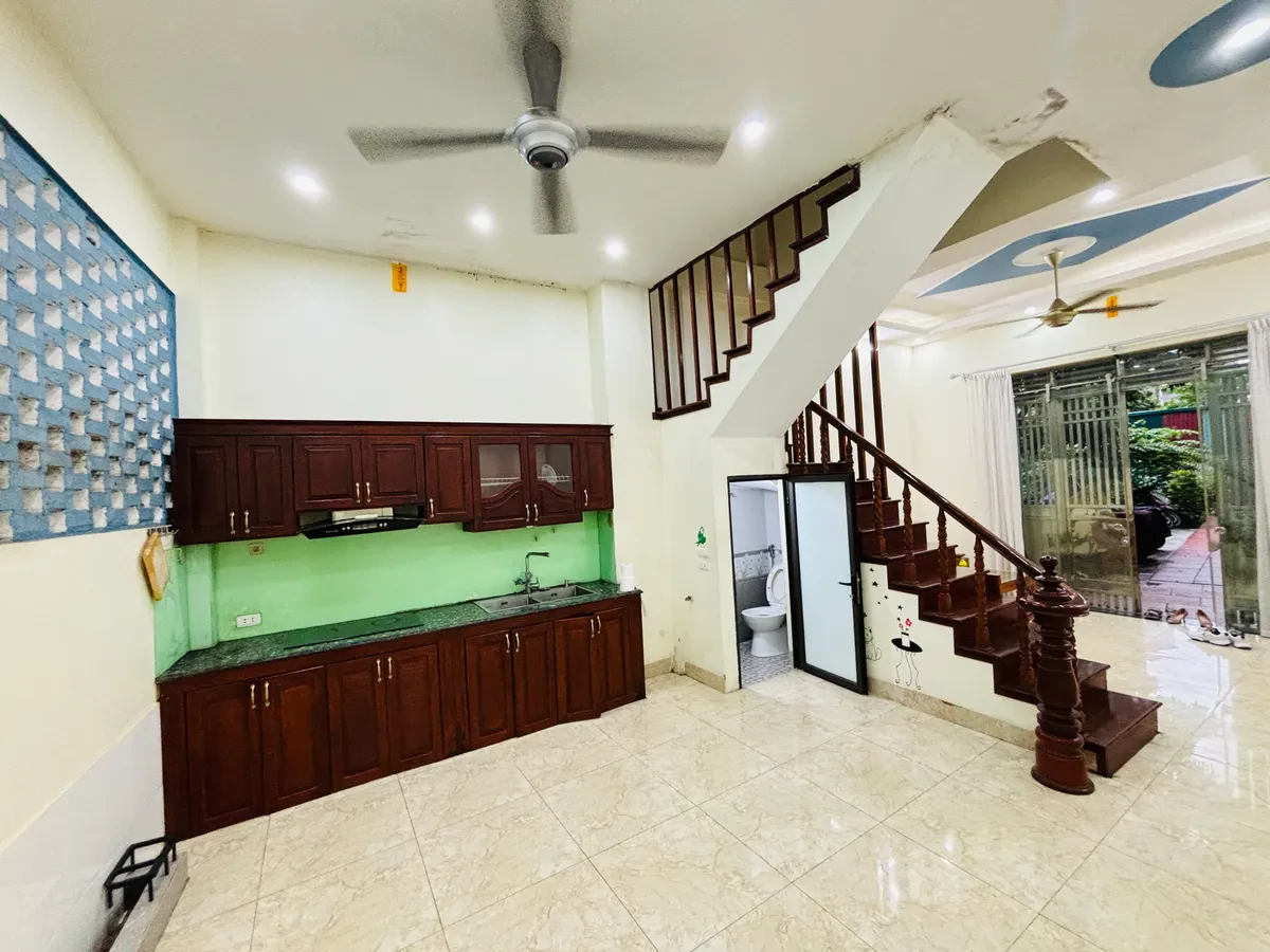 NHÀ ĐẸP DÂN XÂY Ngọc Thụy 38m2 X 5 Tầng 6.95 tỷ Long Biên Hà Nội. 3