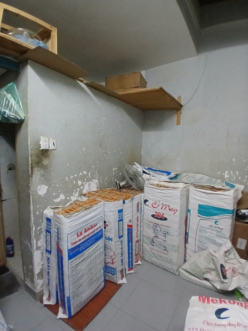 cơ hội vàng! bán nhà hẻm lê đình thám tân phú 56m2 2 tầng 3pn sổ hồng chỉ 6.2 tỷ 2