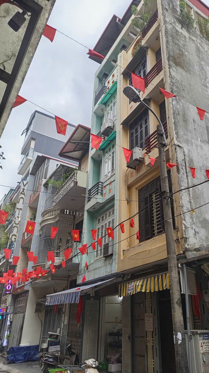 BÁN NHÀ CẦU GIẤY, NGÕ THÔNG KINH DOANH, Ô TÔ – 5 TẦNG, NHỈNH 11 TỶ 2