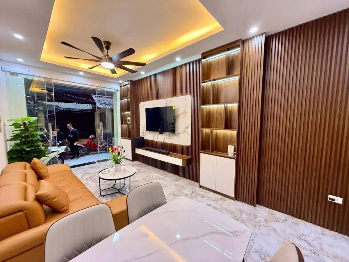 Bán Nhà Trần Khát Chân 31/36m2. 5 tầng. mặt tiền 3.5m giá 8.9 Tỷ Hai Bà Trưng Hà Nội 4