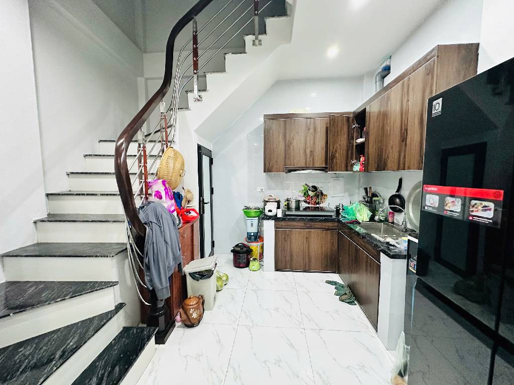 Bán nhà phố Nhân Mỹ, Mỹ Đình, 30m ra oto, Đầy đủ tiện ích, Nhà đẹp ở luôn, 35m2 6