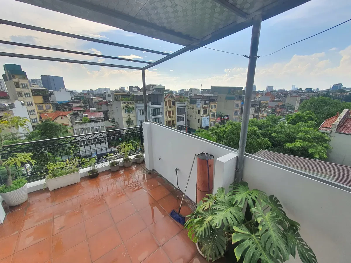Bán Nhà Nguyễn Khoái 30m2. 5 tầng. mặt tiền 3.21m. giá 12.6 Tỷ Hai Bà Trưng Hà Nội 2