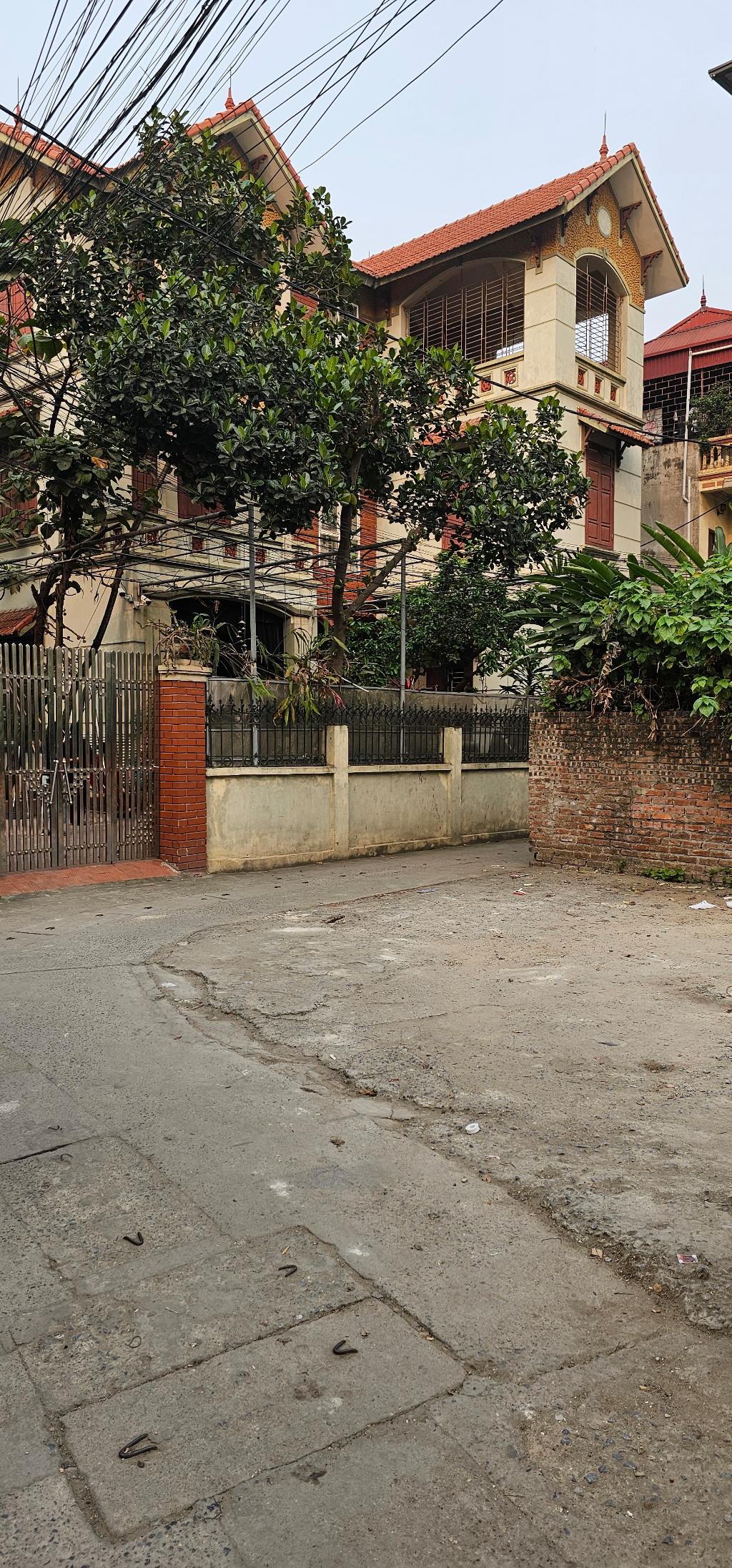 Bán nhà cầu cốc tây mỗ, 2 mặt ngõ, 38m2, nhỉnh 6 tỷ. 2