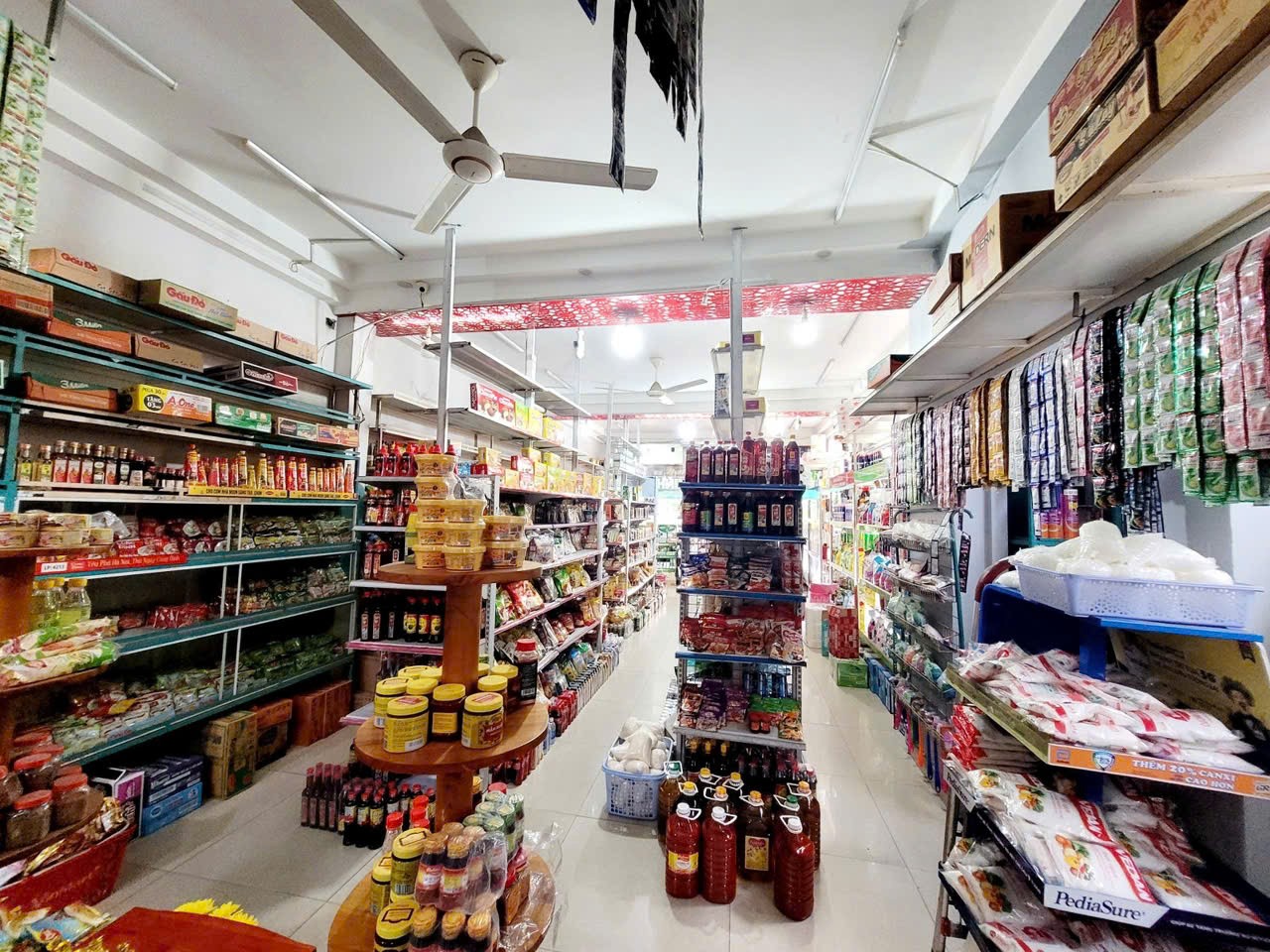 LÔ GÓC 2 MẶT TIỀN – NHÀ ĐẸP 400M² SÀN – DÒNG TIỀN 50TR/THÁNG 4