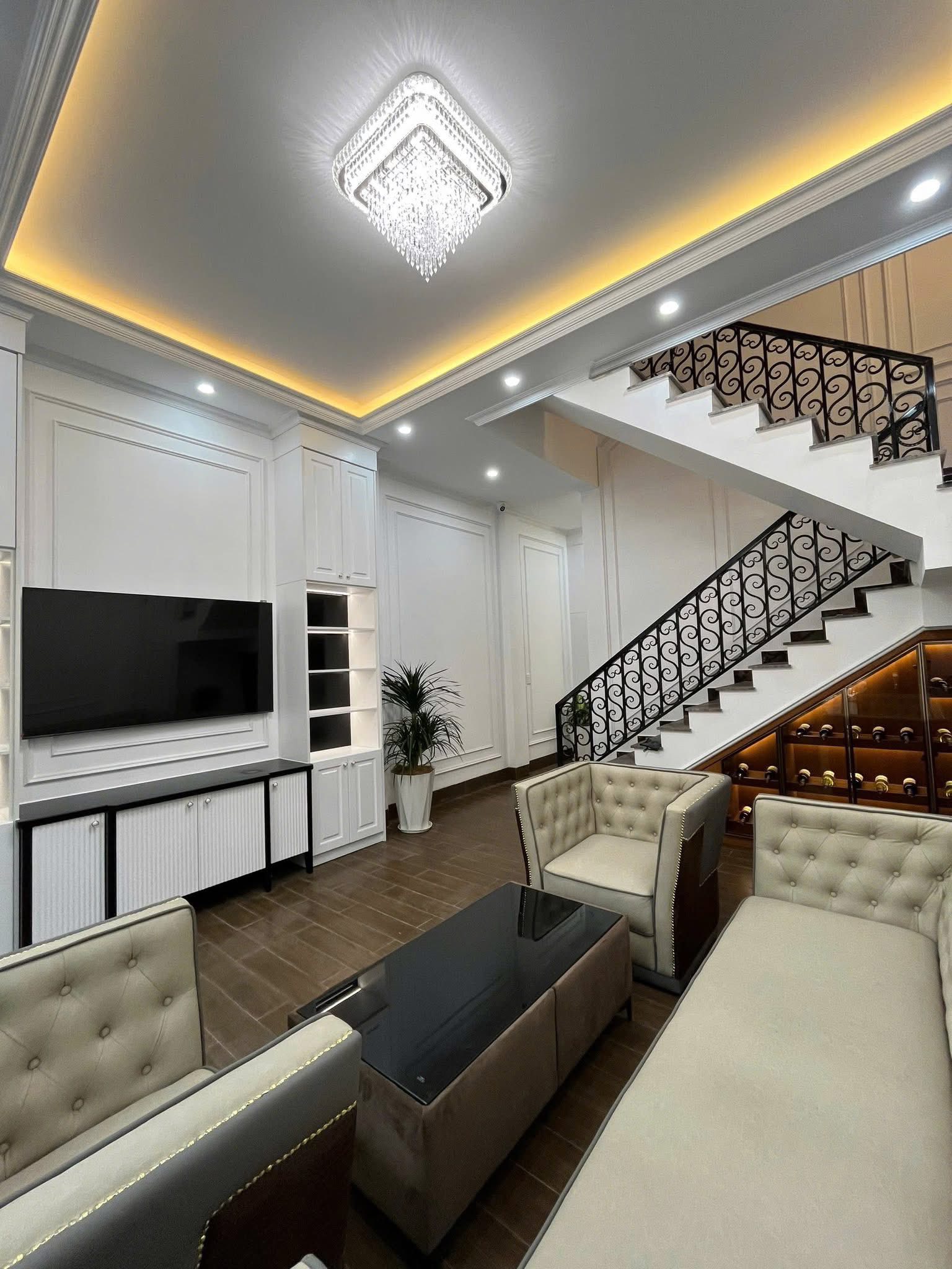 Cần Bán Gấp Căn Nhà Đẹp Mới Xây KQH An Sơn – Đẹp tới mức muốn dọn vô liền luôn!