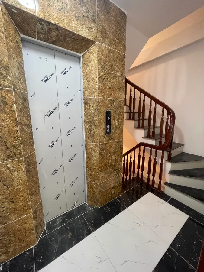 NHÀ MỚI 6 TẦNG THANG MÁY Ô TÔ VÀO NHÀ PHỐ Vũ Xuân Thiều 50M2 mặt tiền 5m X 11.8 tỷ Long Biên Hà 2