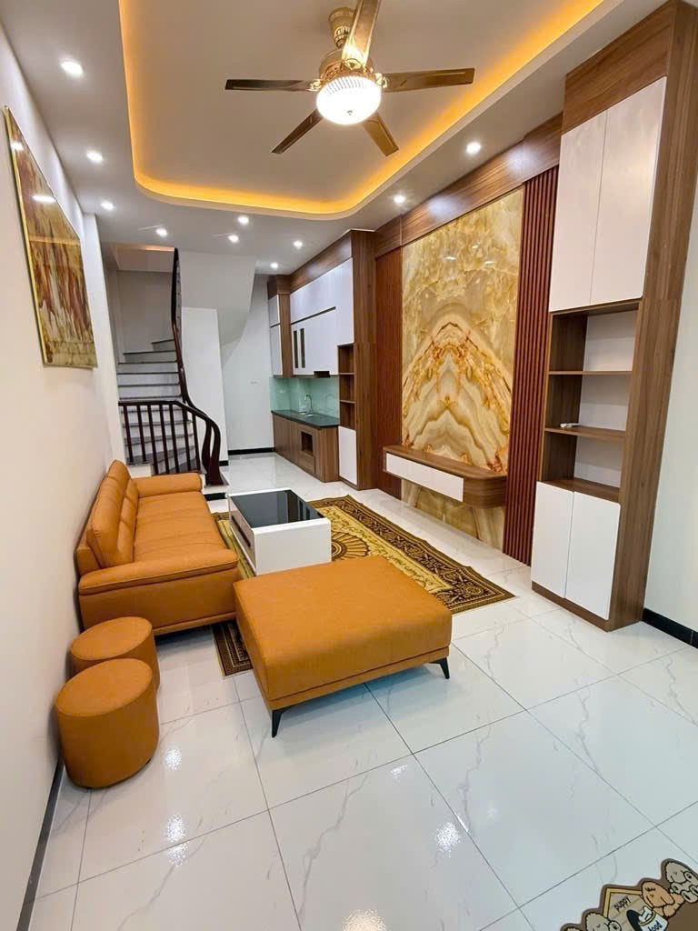 PHÚ LÃM HÀ ĐÔNG NHỈNH 5 TỶ CÓ NHÀ 5 TẦNG MỚI ĐẸP_ NỘI THẤT SỊN_ GẦN TRUNG TÂM_ BẠT NGÀN TIỆN ÍCH