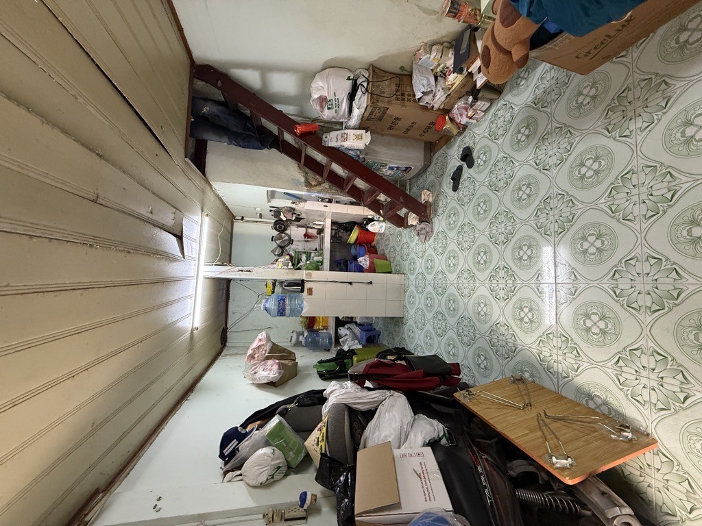 Bán nhà 22m2 Bàu Cát, 2 tầng, SHR vuông vức 2 tỷ 3 4