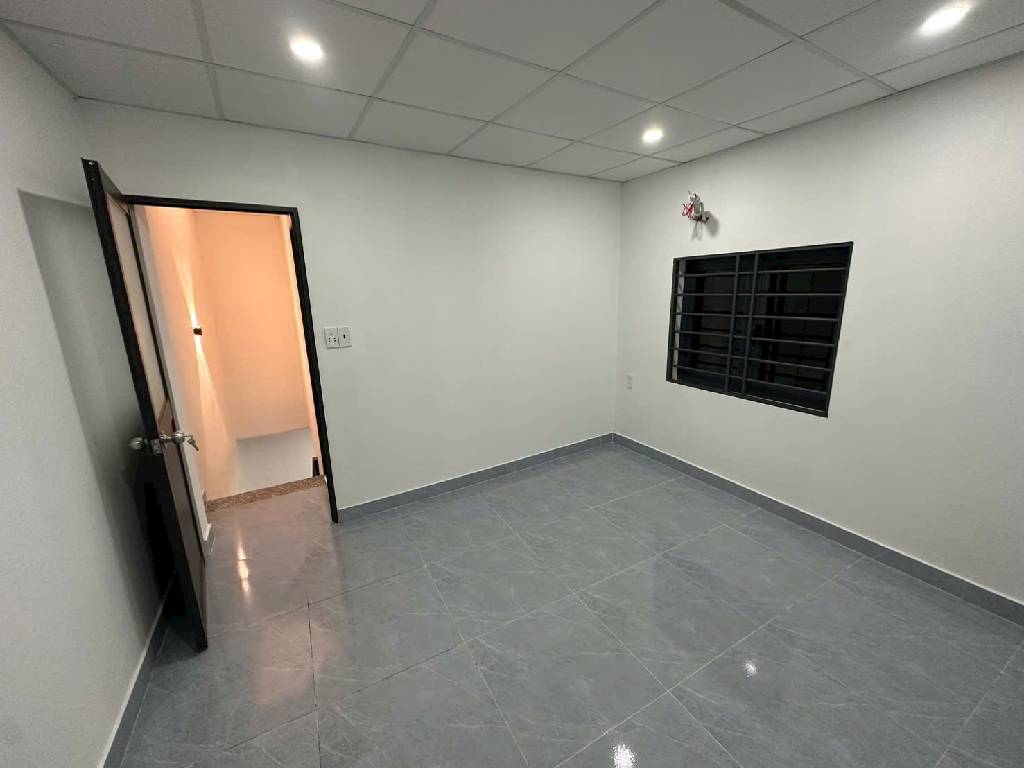 Bán nhà Phan Thị Hành, Tân Phú, 30m2 SHR 3 tỷ 14 3