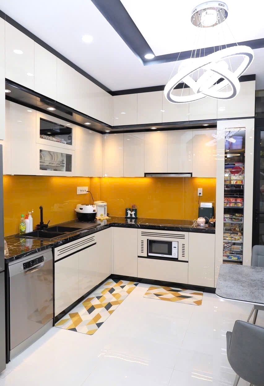 Bán nhà 60M² 4PN hẻm thông gần chợ Hạnh Thông Tây giá 4.x tỷ TL 3