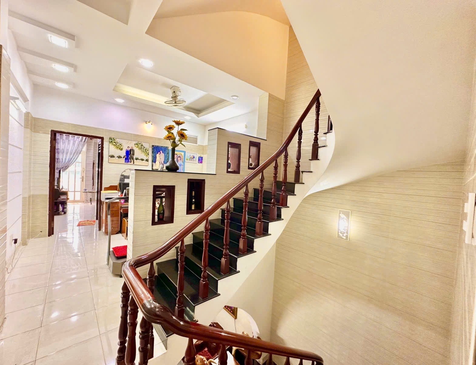 Nhà đẹp Quang Trung Gò Vấp 80M² 4 tầng HẺM XE TẢI gần Cityland. Nhỉnh 7 tỷ TL! 4