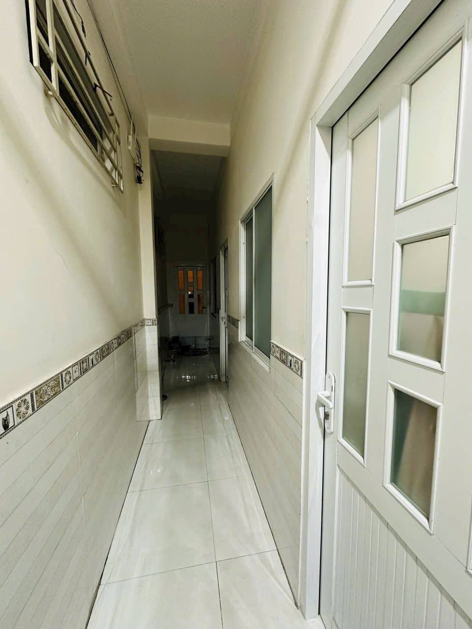 Bán nhà Đường Gò Dầu, Tân Phú - CN 60m2, A4, 3T - Hẻm xe hơi vào nhà 4