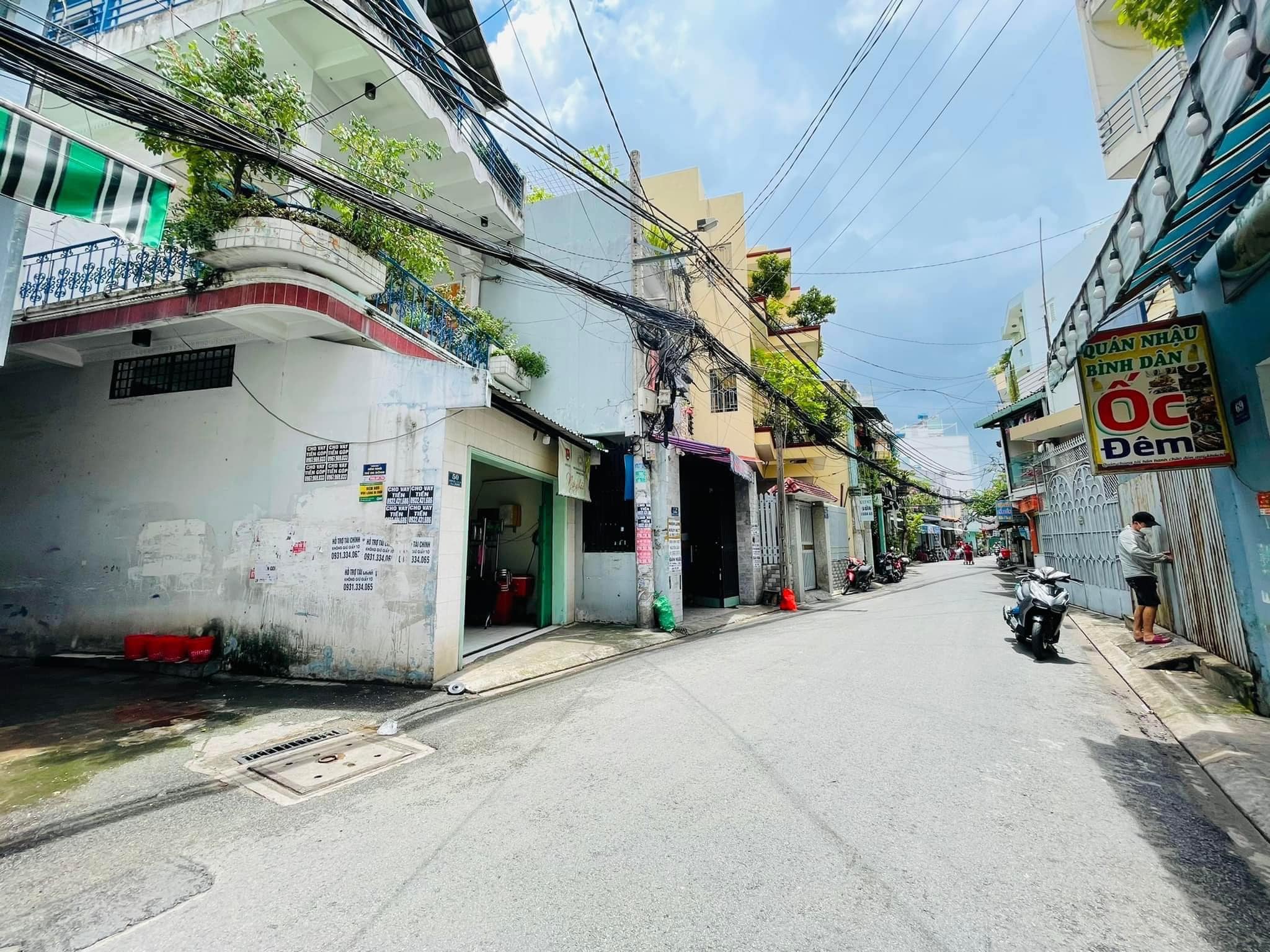 Bán nhà 30m2 HXH Hồng Lạc, hẻm thông nở hậu 3.35 tỷ