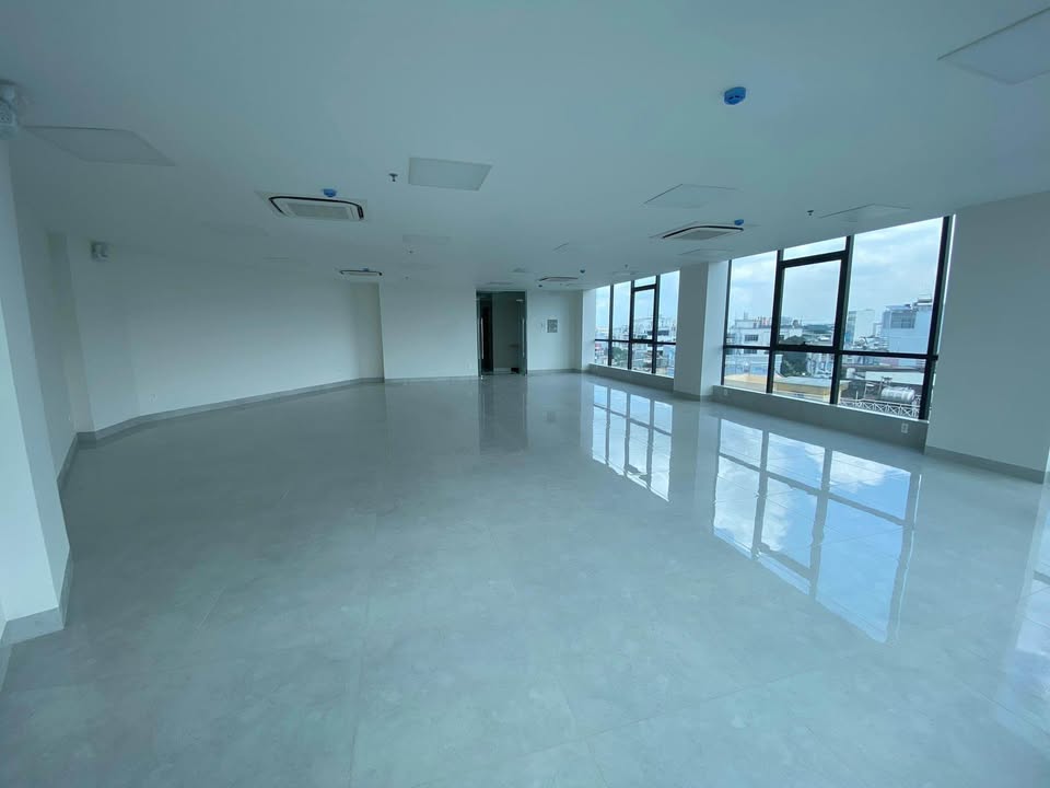 Cần bán Văn phòng đường Nơ Trang Long, Phường 12, Diện tích 277m², Giá 115 Tỷ 2