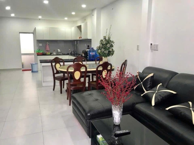 Bán nhà đường số 1, P.Trường Thọ, Thủ Đức, DT 76m2, 2 tầng, 2PN, SH, giá 7.3 tỷ.