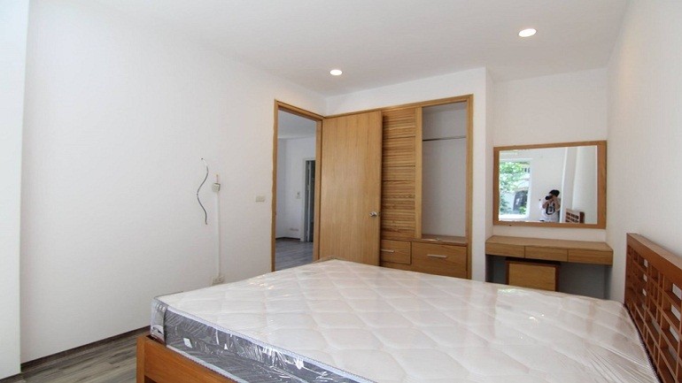 Cho thuê căn hộ dịch vụ tại Nguyễn Khánh Toàn, Cầu Giấy, 55m2, 1PN, đầy đủ nội thất hiện đại 9