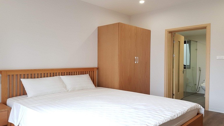 Cho thuê căn hộ dịch vụ tại Tô Ngọc Vân, Tây Hồ, 100m2, 2PN, ban công, đầy đủ nội thất đẹp 9