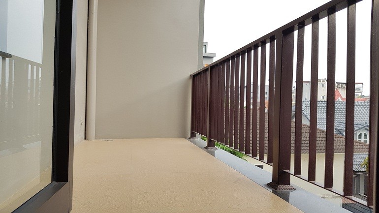 Cho thuê căn hộ dịch vụ tại Tô Ngọc Vân, Tây Hồ, 100m2, 2PN, ban công, đầy đủ nội thất đẹp 3